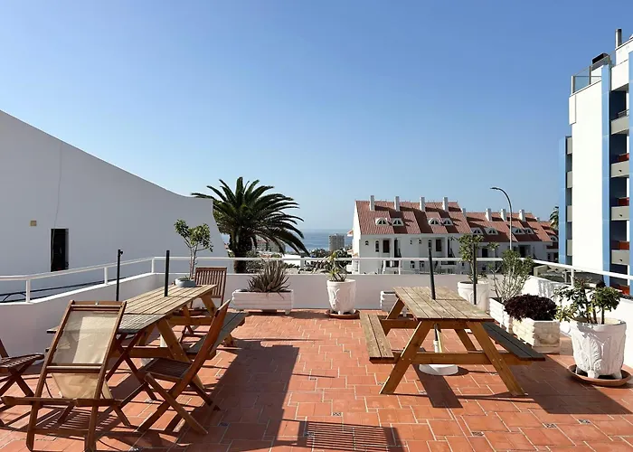 Beautiful Poolside In Diamantes Apartment *